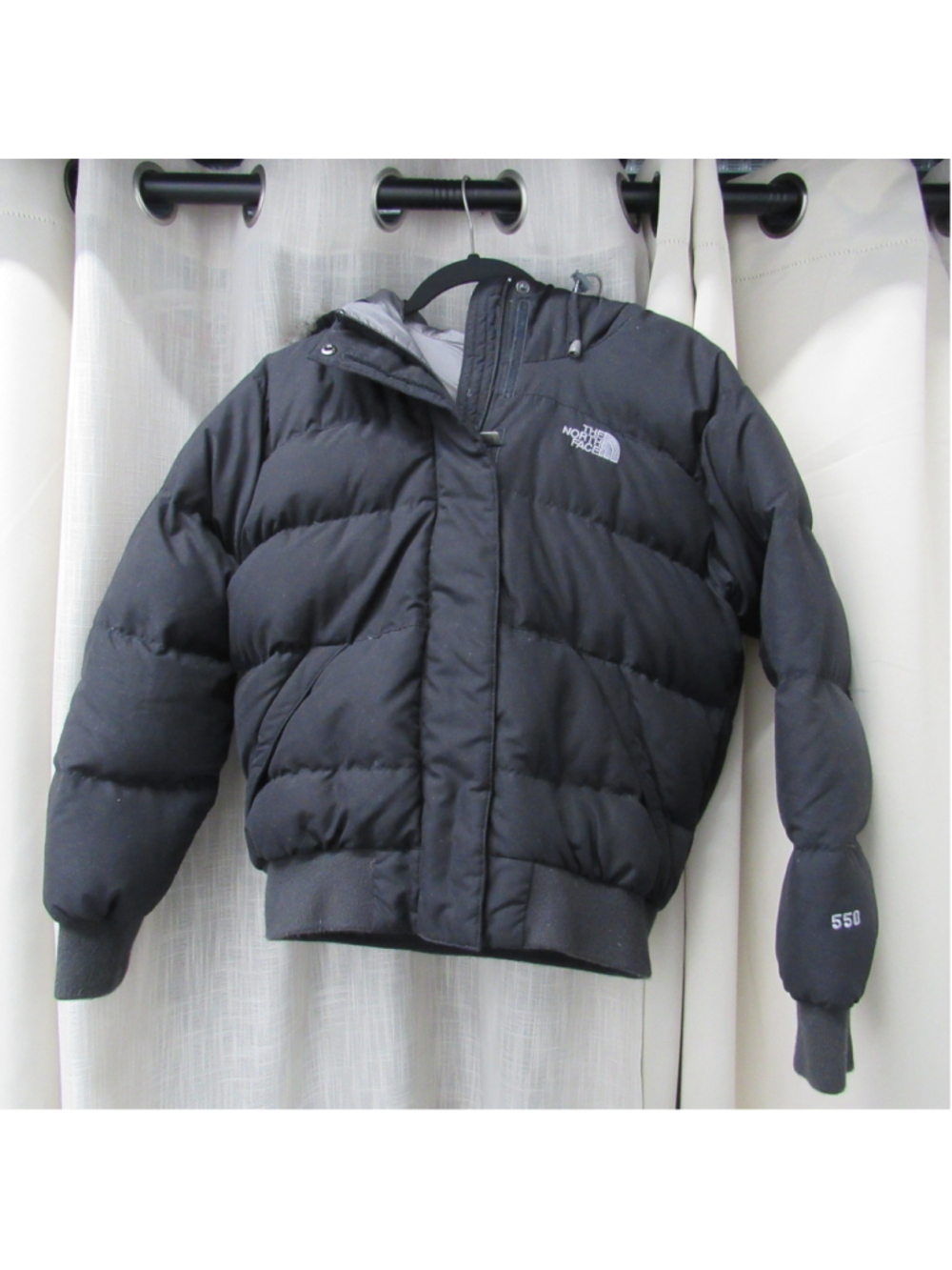 The North Face Gotham 550 Down Puffer Bomber Jacket Black Faux Fur Hood Women S